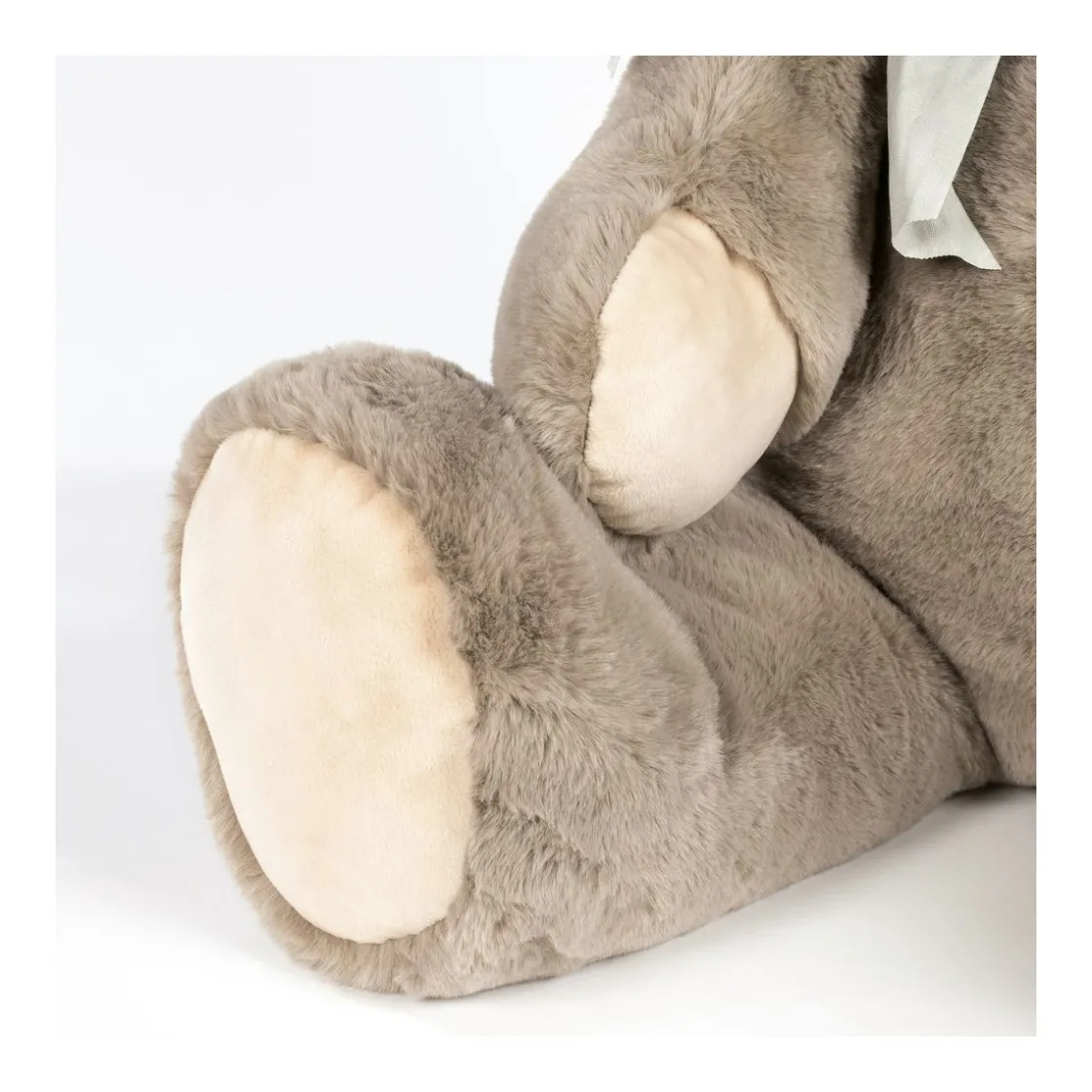oso_bernie_peluche_pasito_5.webp Outlet Oso Bernie peluche PASITO A PASITO Nube 25 cm Juguetes